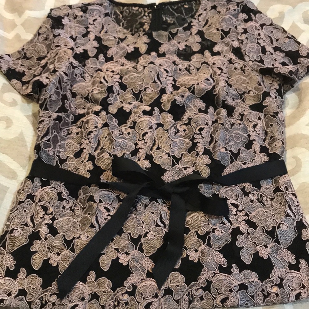 NWT Alex Evenings Beautiful Lace Blouse- Medium